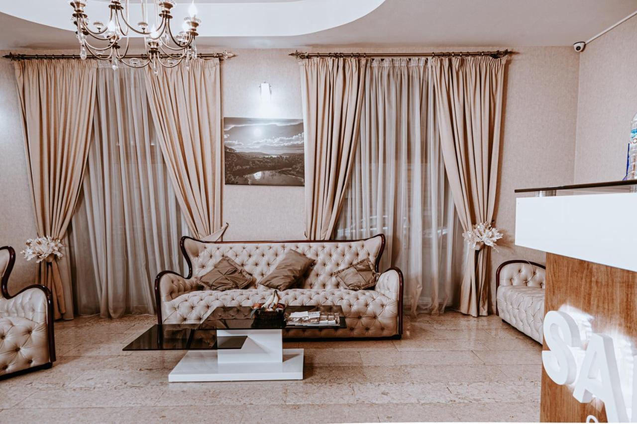 Sama Grand Hotel Тбилиси Экстерьер фото
