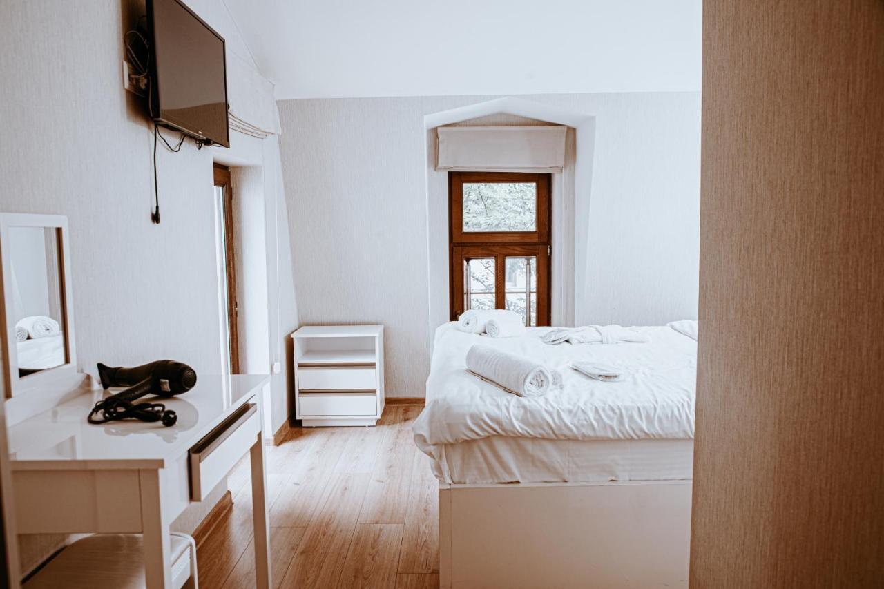 Sama Grand Hotel Тбилиси Экстерьер фото